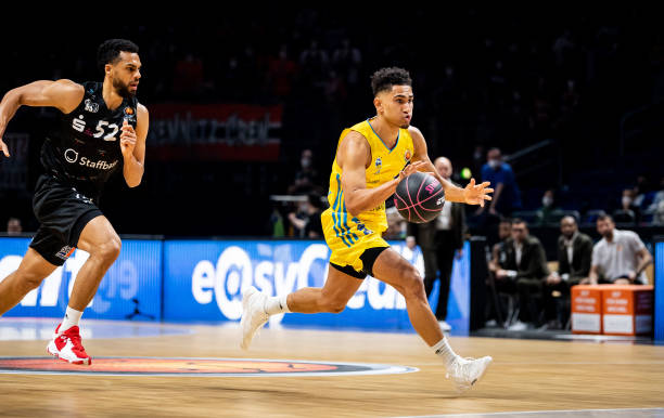 我可以帮你 我可以帮你